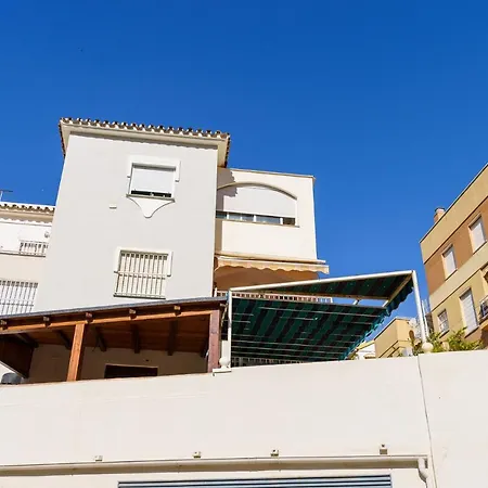 Malagasuite Relax Terrace & Pool شقة توريمولينوس